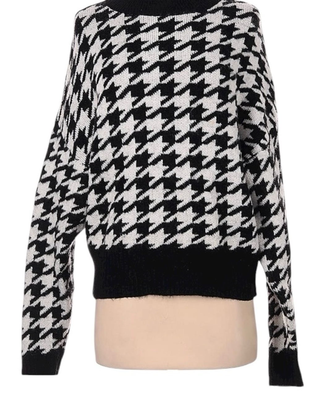 H&M Houndstooth Black & White Knit Sweater - Women's